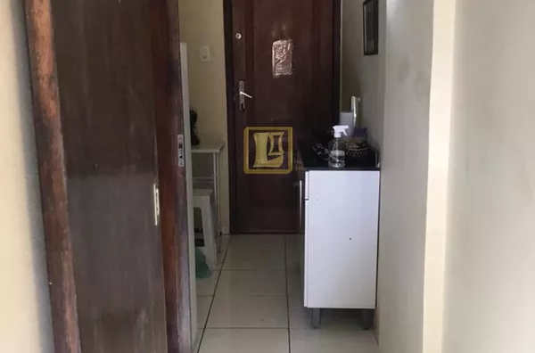 Conjugado à venda no Bairro de Santa Teresa, Rio de Janeiro