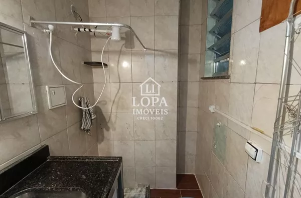 Apartamento de sala quarto cozinha banheiro de frente centro do Rio de Janeiro