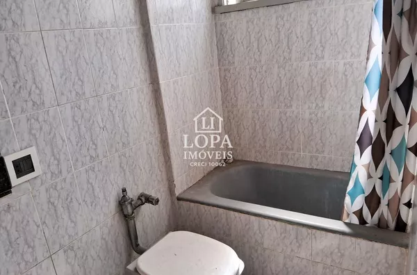 Apartamento de sala e quarto na rua Riachuelo Centro do Rio de Janeiro