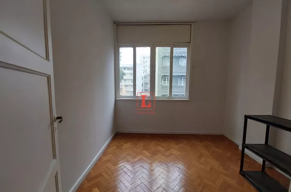 Amplo sala quarto no centro