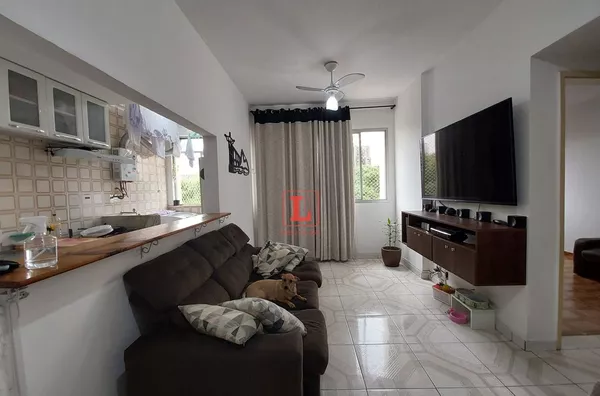 Apartamento Dois Quartos No Centro  com garagem