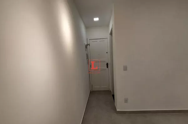 Apartamento sala quarto com dependência