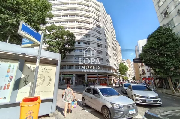 Apartamento sala um quarto dependência revertida garagem Centro Rio de Janeiro