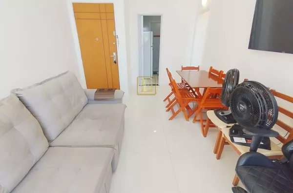 Apartamento de Sala um Quarto Dependência e Garagem, centro do Rio de Janeiro