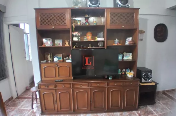 Apartamento à Venda com 1 quarto, 1 banheiro, quarto dependência  e 54m²
