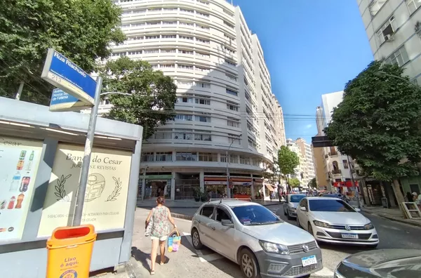 Apartamento Sala e Quarto com Garagem em Centro Rio de Janeiro