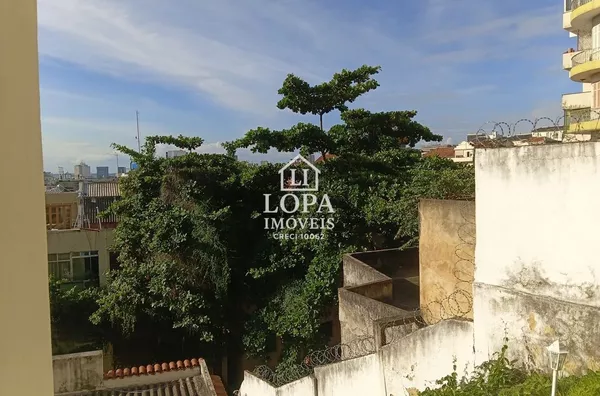 Apartamento sala quarto no coração de Santa Teresa