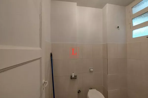 Amplo sala quarto no centro