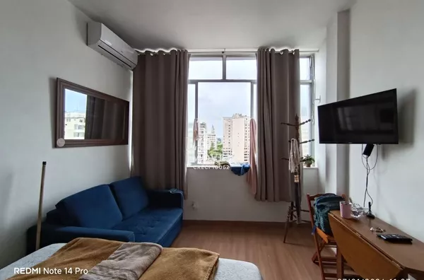 Apartamento de Sala e Quart, tipo conjugado para venda em Cento Rio de Janeiro
