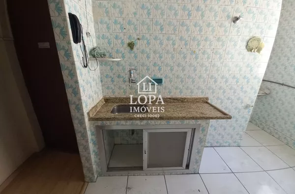 Apartamento à Venda com 2 quartos, 1 banheiro e 63 m² por 380.000