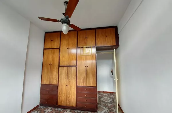 Apartamento Dois Quartos No Centro