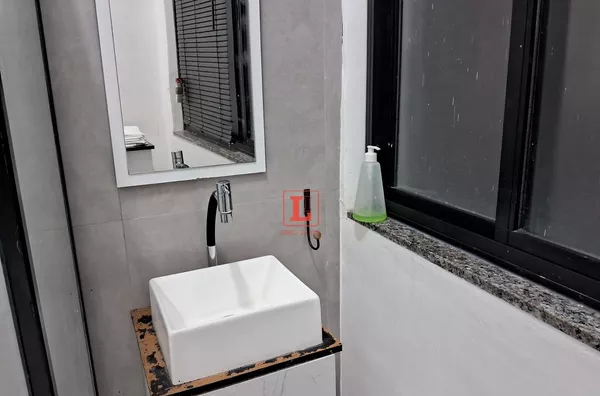 Apartamento no Centro do Rio de Janeiro Cinelândia