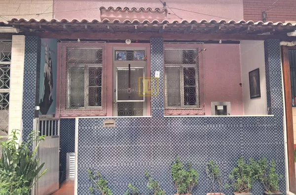 Casa de Vila com garagem no engenho novo rio de janeiro