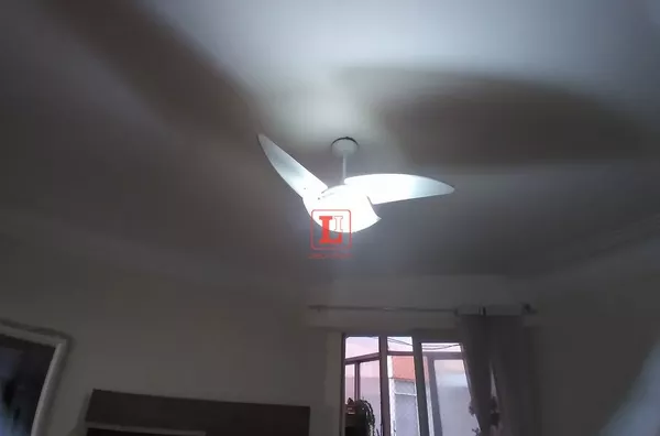 Apartamento à Venda com 2 quartos, 1 banheiro e 74m² No Centro Do Rio De Janeiro