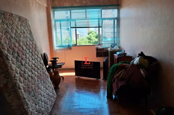 Apartamento de três quartos centro Rio de Janeiro