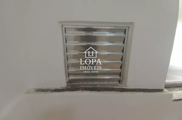 Apartamento à Venda com 1 quarto, 1 banheiro e 15 m² por R$ 160.000