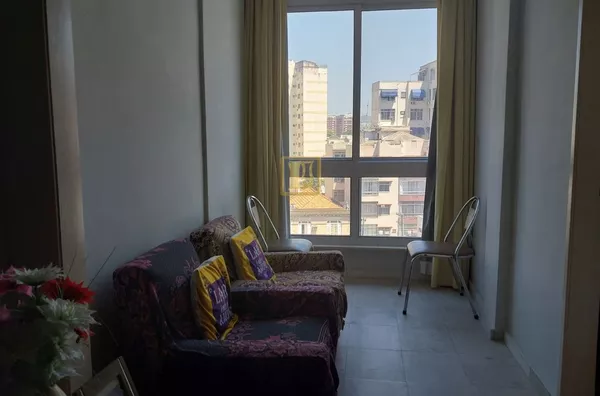 Apartamento 3 quartos com dependência uma vaga de garagem na escritura.