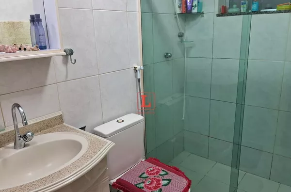 Apartamento de dois quartos na rua Riachuelo Centro do Rio de Janeiro