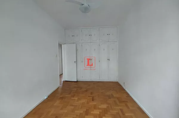 Apartamento três quartos Tijuca próximo da praça saens penha