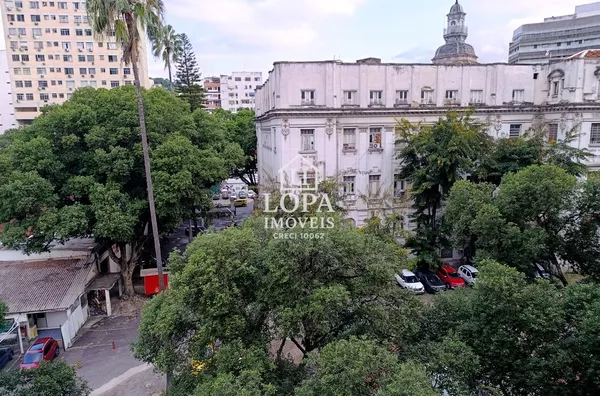 Apartamento amplo para venda em centro do Rio de Janeiro