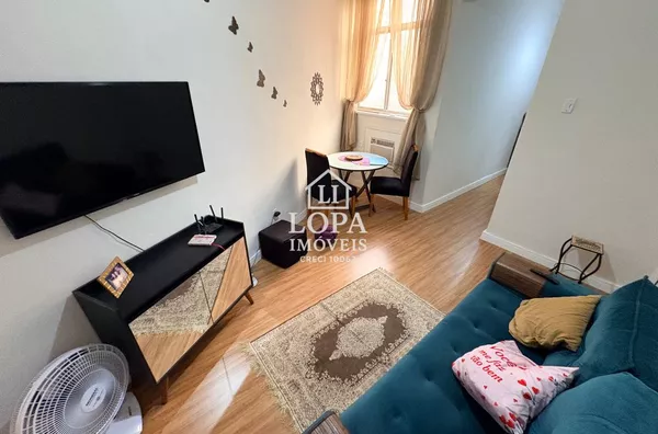 Excelente Sala e Quarto Todo Reformado no Centro do Rio