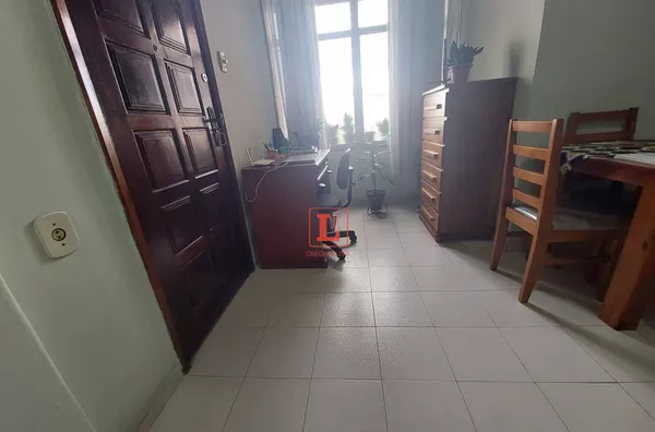 Apartamento de sala quarto no centro