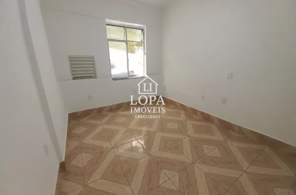 Apartamento à Venda com 1 quarto, 1 banheiro e 15 m² por R$ 160.000