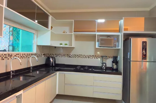 Casa em condomínio para , 5 quarto(s),  Luzardo Viana, Maracanau