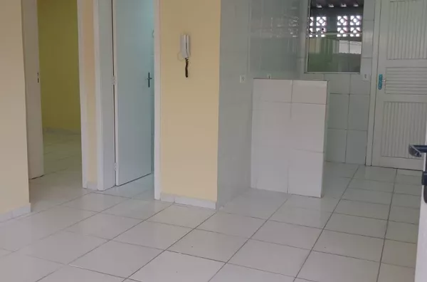 Apartamento para venda e aluguel no Castanheiras em Campina Grande do Sul