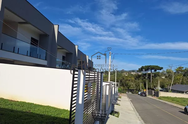 Sobrado para venda e aluguel, 3 quarto(s),  Centro, Quatro Barras