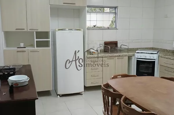 Linda Casa para aluguel, 2000m², Borda Do Campo, Quatro Barras - Foto 5