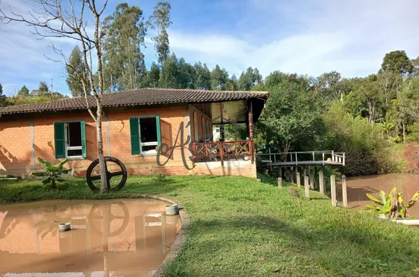 Chácara para venda e aluguel em Campina Grande do Sul