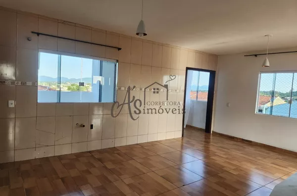Casa para aluguel 3 quartos e terraço com churrasqueira