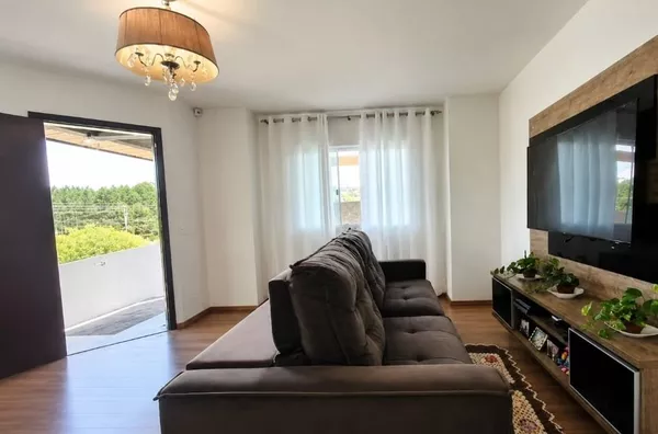 Linda Casa para venda no  Centro de Campina Grande Do Sul