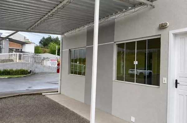 Apartamento para venda e aluguel no Castanheiras em Campina Grande do Sul