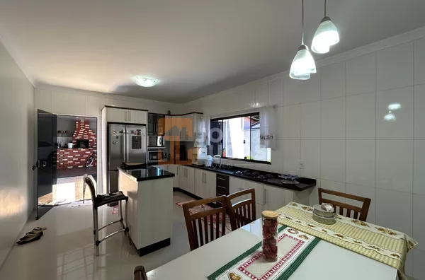 Casa à Venda | Parque Dos Estados