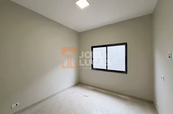 Casa à Venda | São Lourenço