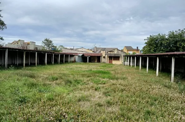 Casa para venda e aluguel,  Centro, Bage