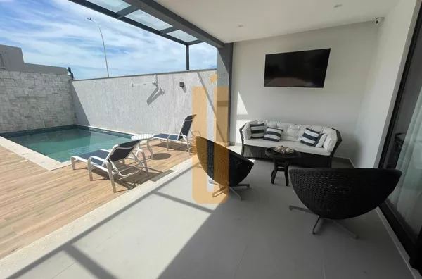 Casa de Alto Padrão 4 Suítes Mobiliada com Piscina no Jardins de Maria / comércio e serviços tudo a poucos passos