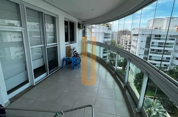 Duplex 3 Quartos com Piscina Privativa | Recém-Reformado no Máximo Recreio - Foto 7