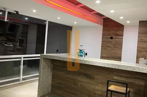Duplex 3 Quartos com Piscina Privativa | Recém-Reformado no Máximo Recreio