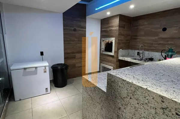 Duplex 3 Quartos com Piscina Privativa | Recém-Reformado no Máximo Recreio