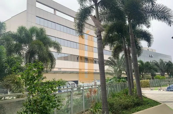 **CONJUNTO CORPORATIVO 110M² NO NEO LINK | 4 SALAS UNIFICADAS + 4 VAGAS | BARRA DA TIJUCA**
