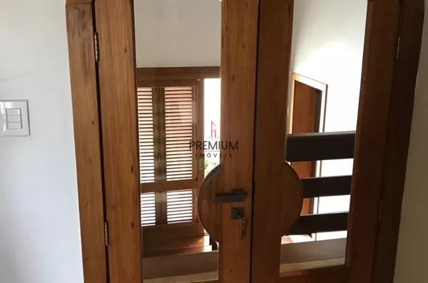 Excelente casa de 3 quartos, Lavabo, living, cozinha, área de serviço e garagem em Cruz Alta/RS - Foto 12