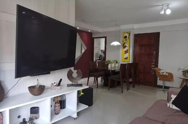 Apartamento amplo e pronto para morar no Rio Vermelho
