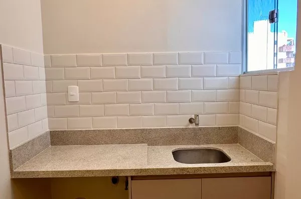 Apartamento que é entrar e morar no Caminho das Árvores! - Foto 8