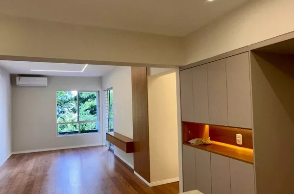 Apartamento que é entrar e morar no Caminho das Árvores!