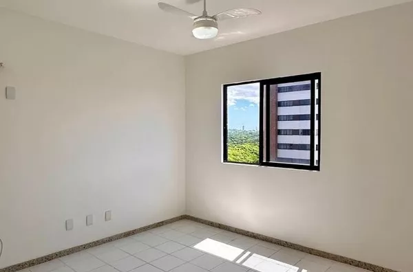 Cobertura com piscina privativa e 4 vagas! - Foto 14