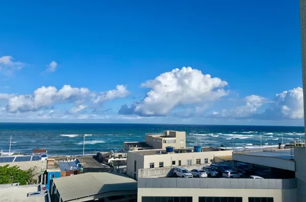 Apartamento porteira fechada e vista mar na Pituba