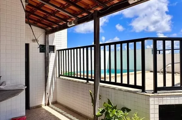 Cobertura com piscina privativa e 4 vagas! - Foto 3